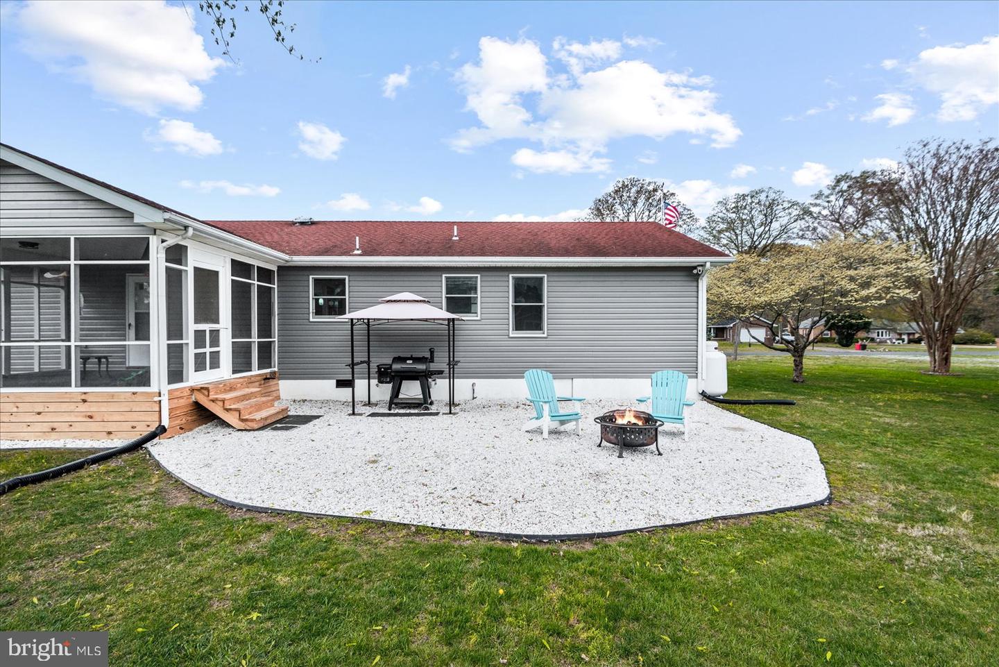 137 SEBASTIAN AVE, COLONIAL BEACH, Virginia 22443, 3 Bedrooms Bedrooms, ,2 BathroomsBathrooms,Residential,For sale,137 SEBASTIAN AVE,VAWE2008564 MLS # VAWE2008564