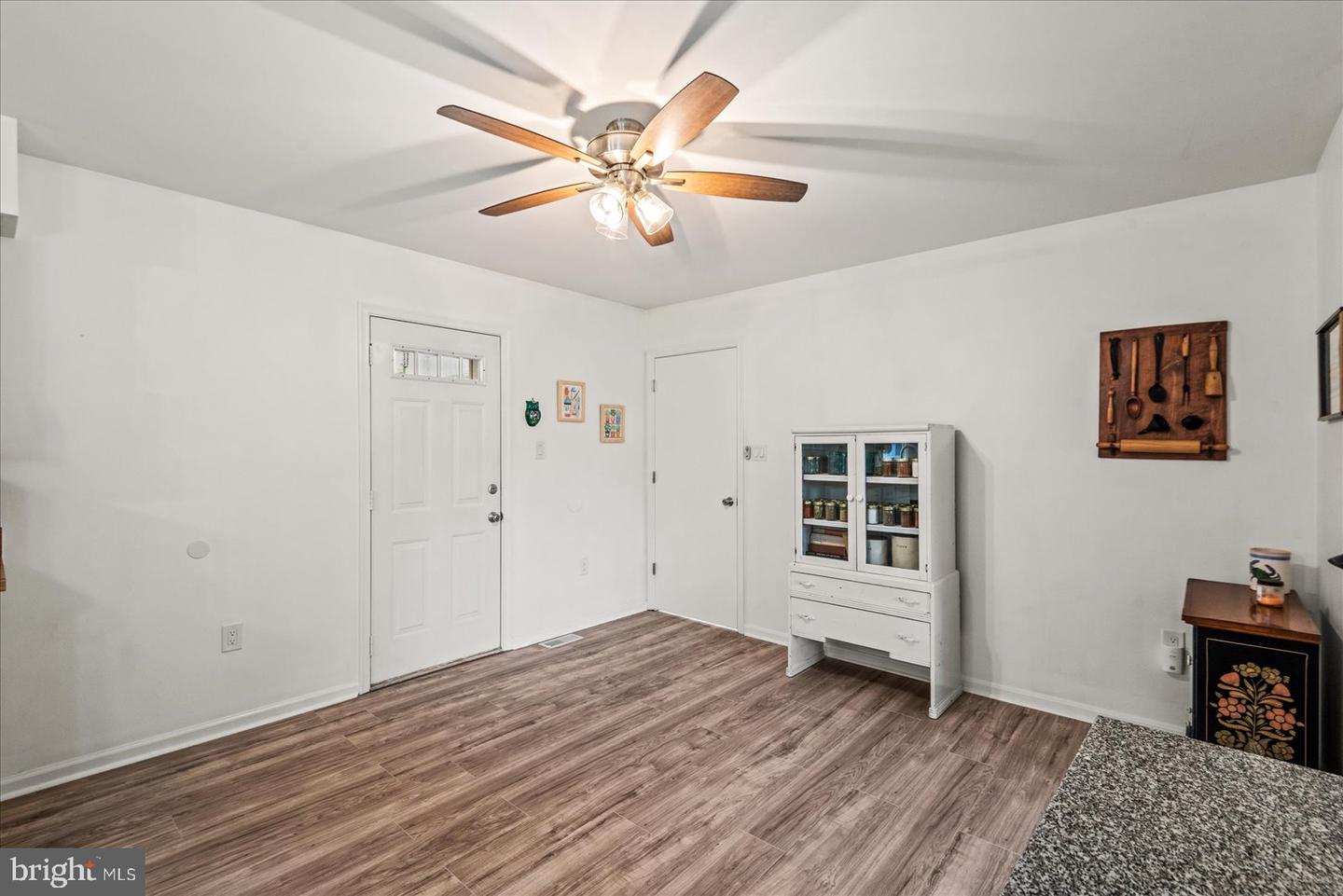 137 SEBASTIAN AVE, COLONIAL BEACH, Virginia 22443, 3 Bedrooms Bedrooms, ,2 BathroomsBathrooms,Residential,For sale,137 SEBASTIAN AVE,VAWE2008564 MLS # VAWE2008564