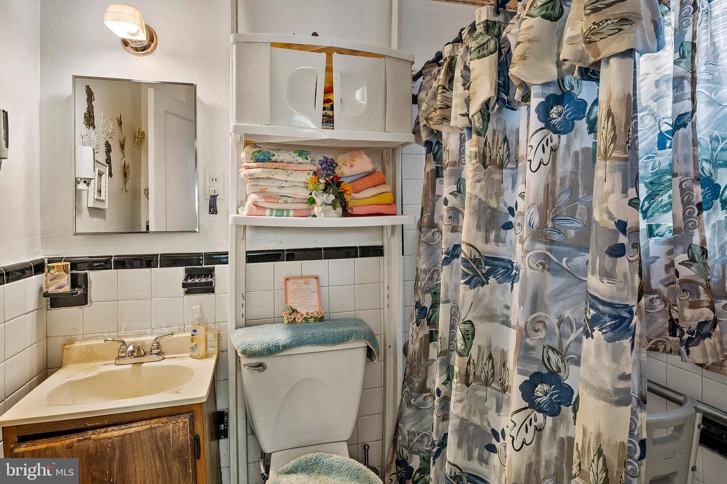 5115 HANNA PL SE, WASHINGTON, District Of Columbia 20019, 3 Bedrooms Bedrooms, ,2 BathroomsBathrooms,Residential,For sale,5115 HANNA PL SE,DCDC2194734 MLS # DCDC2194734