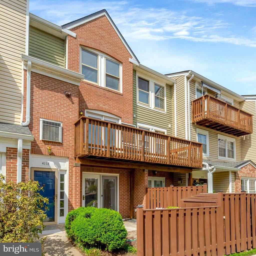 4118 CHURCHMAN WAY, WOODBRIDGE, Virginia 22192, 2 Bedrooms Bedrooms, ,2 BathroomsBathrooms,Residential,For sale,4118 CHURCHMAN WAY,VAPW2091974 MLS # VAPW2091974