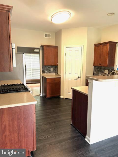 654 HOLLY CREST DR, CULPEPER, Virginia 22701, 4 Bedrooms Bedrooms, ,3 BathroomsBathrooms,Residential,For sale,654 HOLLY CREST DR,VACU2010332 MLS # VACU2010332