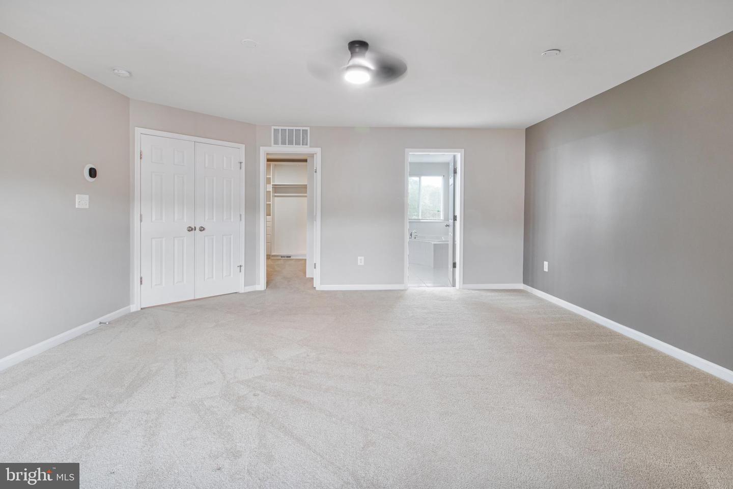 15916 AERIAL VIEW RD, WOODBRIDGE, Virginia 22193, 6 Bedrooms Bedrooms, ,5 BathroomsBathrooms,Residential,For sale,15916 AERIAL VIEW RD,VAPW2092518 MLS # VAPW2092518