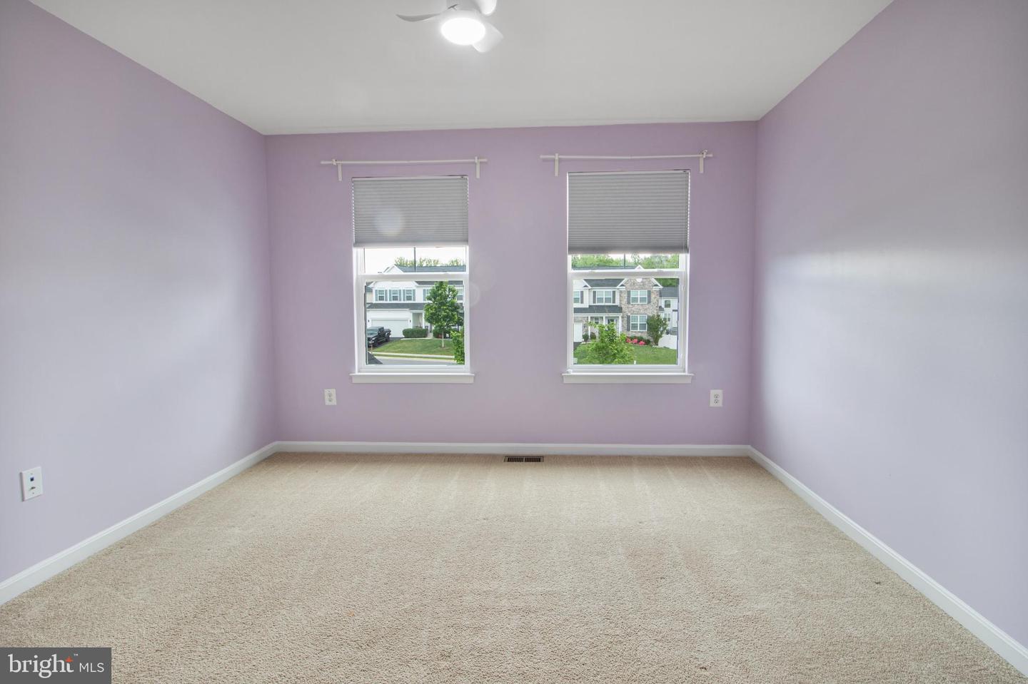 15916 AERIAL VIEW RD, WOODBRIDGE, Virginia 22193, 6 Bedrooms Bedrooms, ,5 BathroomsBathrooms,Residential,For sale,15916 AERIAL VIEW RD,VAPW2092518 MLS # VAPW2092518