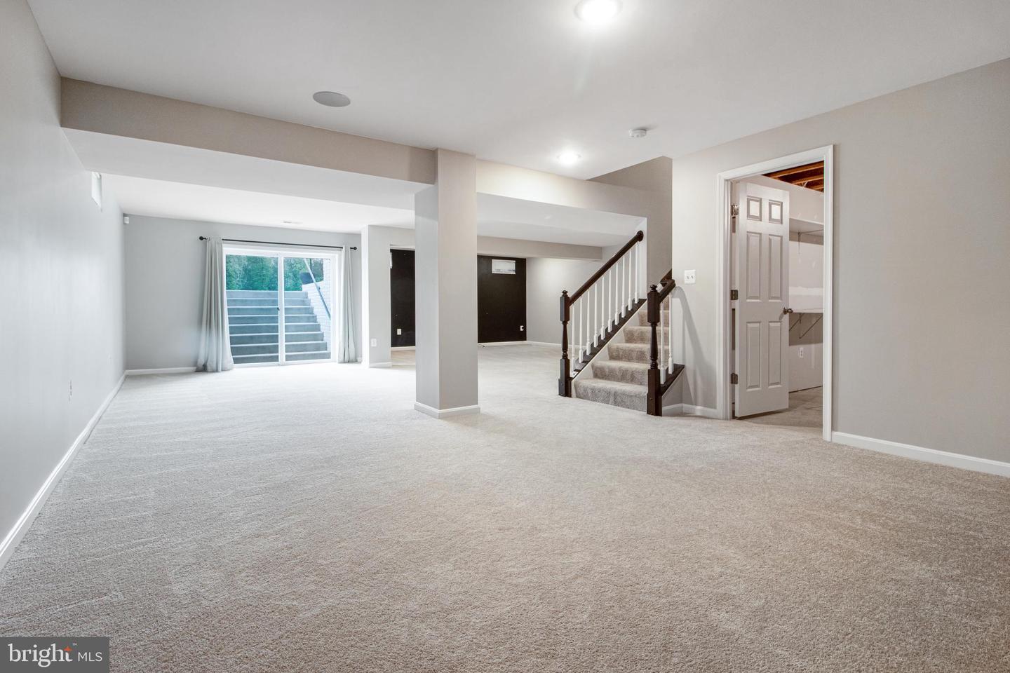 15916 AERIAL VIEW RD, WOODBRIDGE, Virginia 22193, 6 Bedrooms Bedrooms, ,5 BathroomsBathrooms,Residential,For sale,15916 AERIAL VIEW RD,VAPW2092518 MLS # VAPW2092518