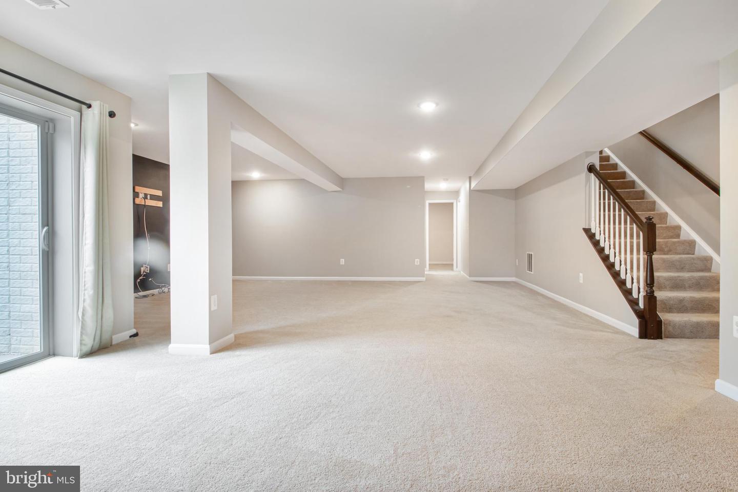 15916 AERIAL VIEW RD, WOODBRIDGE, Virginia 22193, 6 Bedrooms Bedrooms, ,5 BathroomsBathrooms,Residential,For sale,15916 AERIAL VIEW RD,VAPW2092518 MLS # VAPW2092518