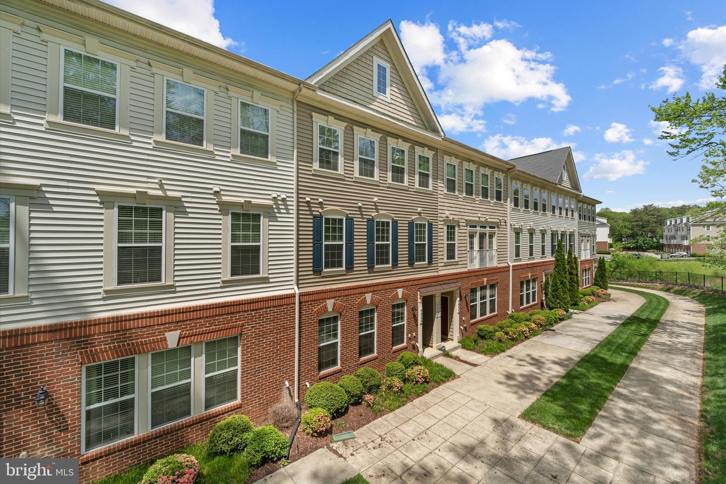 4820 DANE RIDGE CIR, WOODBRIDGE, Virginia 22193, 3 Bedrooms Bedrooms, ,2 BathroomsBathrooms,Residential,For sale,4820 DANE RIDGE CIR,VAPW2092636 MLS # VAPW2092636