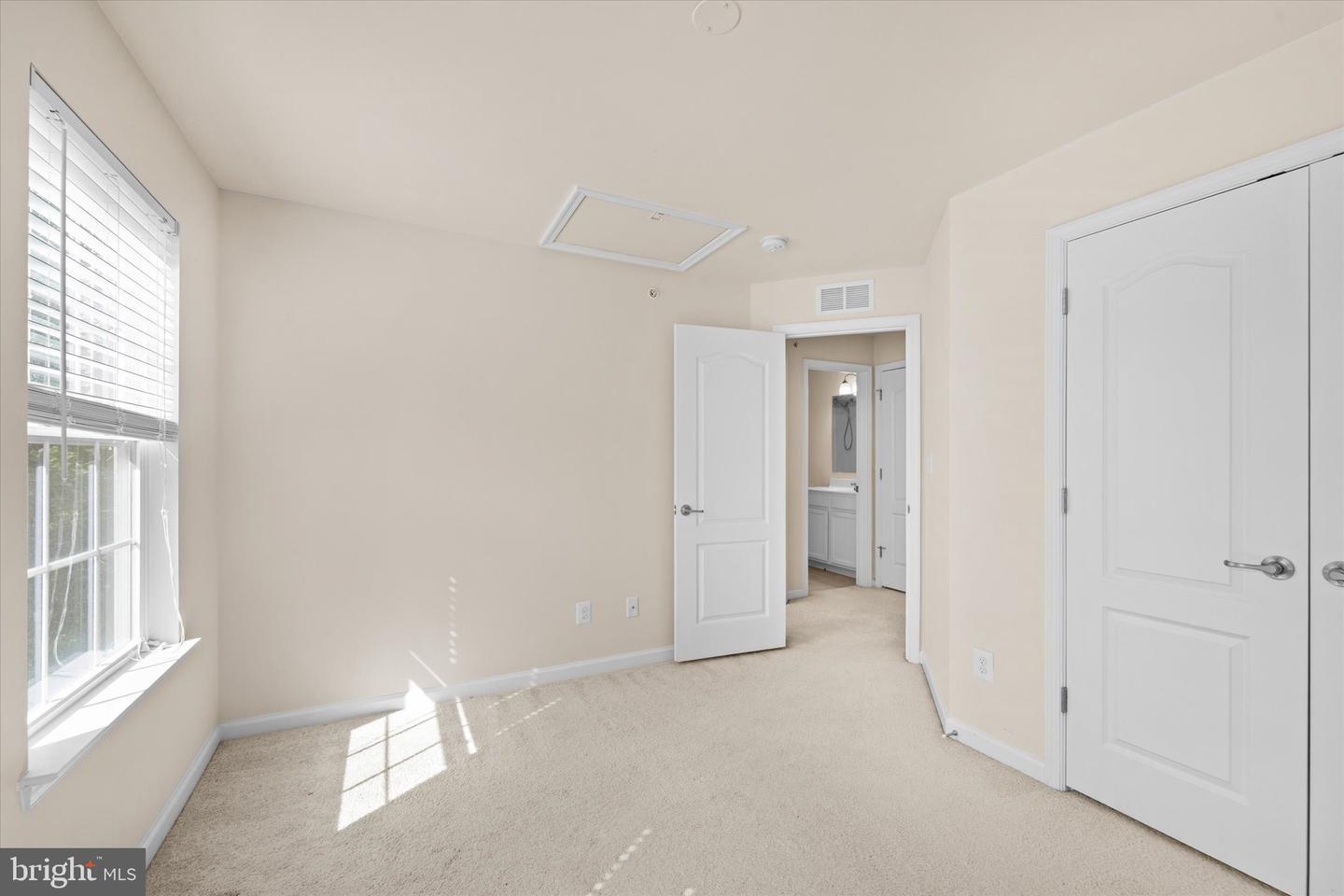 4820 DANE RIDGE CIR, WOODBRIDGE, Virginia 22193, 3 Bedrooms Bedrooms, ,2 BathroomsBathrooms,Residential,For sale,4820 DANE RIDGE CIR,VAPW2092636 MLS # VAPW2092636