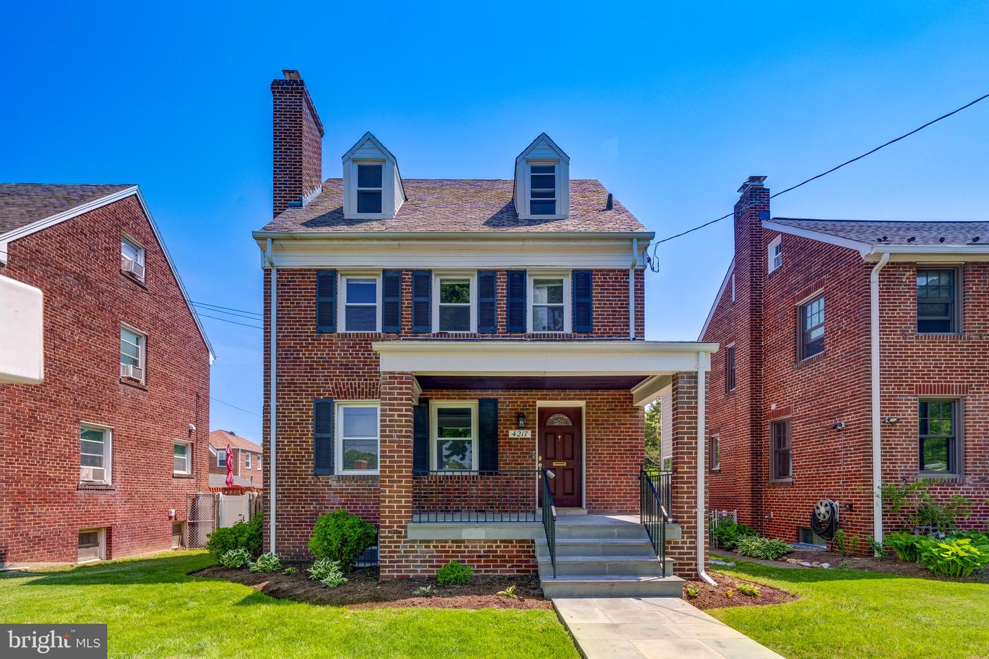 4217 20TH ST NE, WASHINGTON, District Of Columbia 20018, 5 Bedrooms Bedrooms, ,3 BathroomsBathrooms,Residential,For sale,4217 20TH ST NE,DCDC2199226 MLS # DCDC2199226
