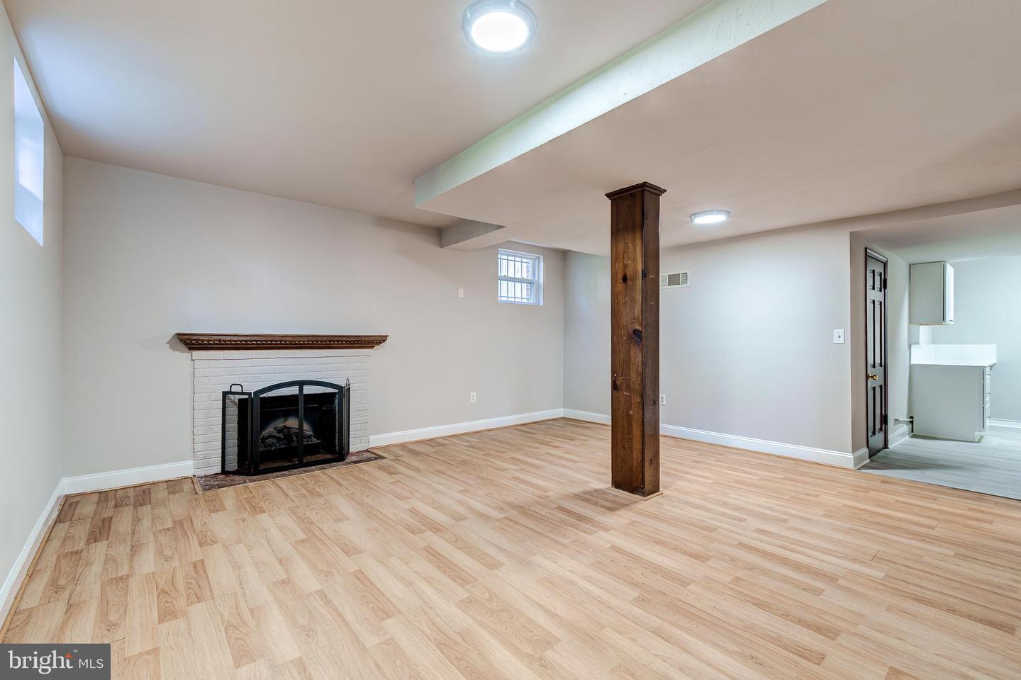 4217 20TH ST NE, WASHINGTON, District Of Columbia 20018, 5 Bedrooms Bedrooms, ,3 BathroomsBathrooms,Residential,For sale,4217 20TH ST NE,DCDC2199226 MLS # DCDC2199226