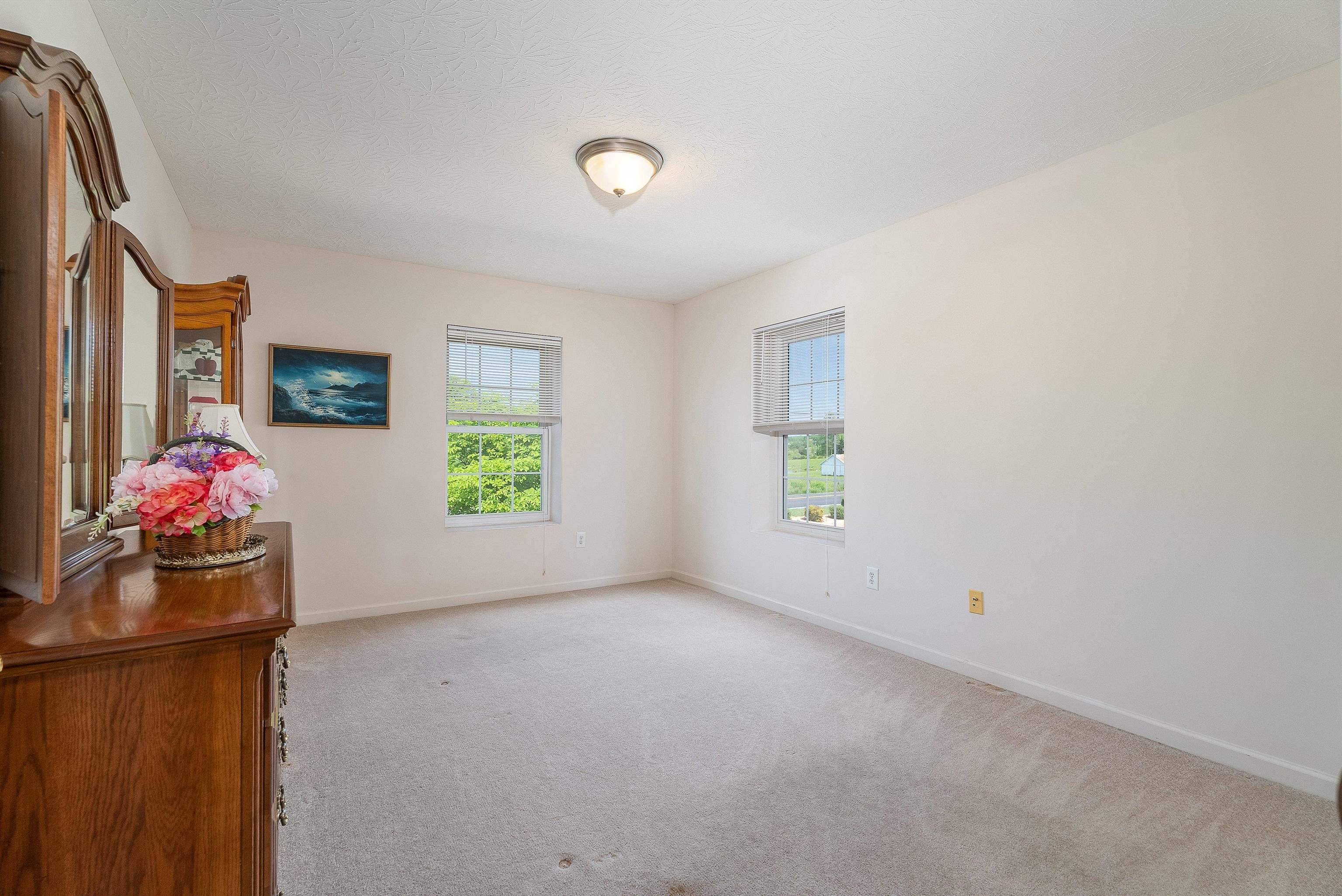18 ROSE GARDEN LN, FISHERSVILLE, Virginia 22939, 2 Bedrooms Bedrooms, ,2 BathroomsBathrooms,Residential,18 ROSE GARDEN LN,664415 MLS # 664415