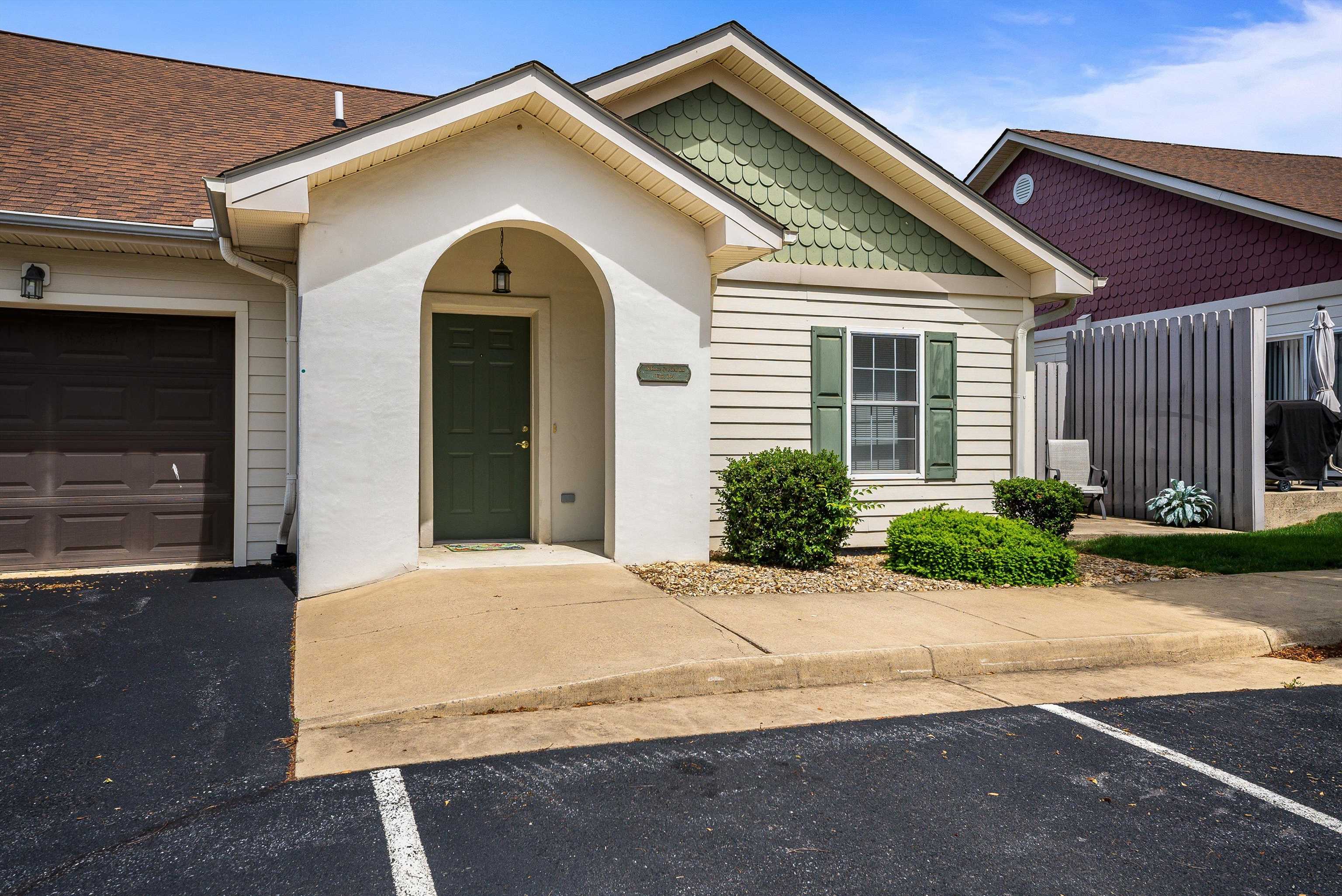 18 ROSE GARDEN LN, FISHERSVILLE, Virginia 22939, 2 Bedrooms Bedrooms, ,2 BathroomsBathrooms,Residential,18 ROSE GARDEN LN,664415 MLS # 664415