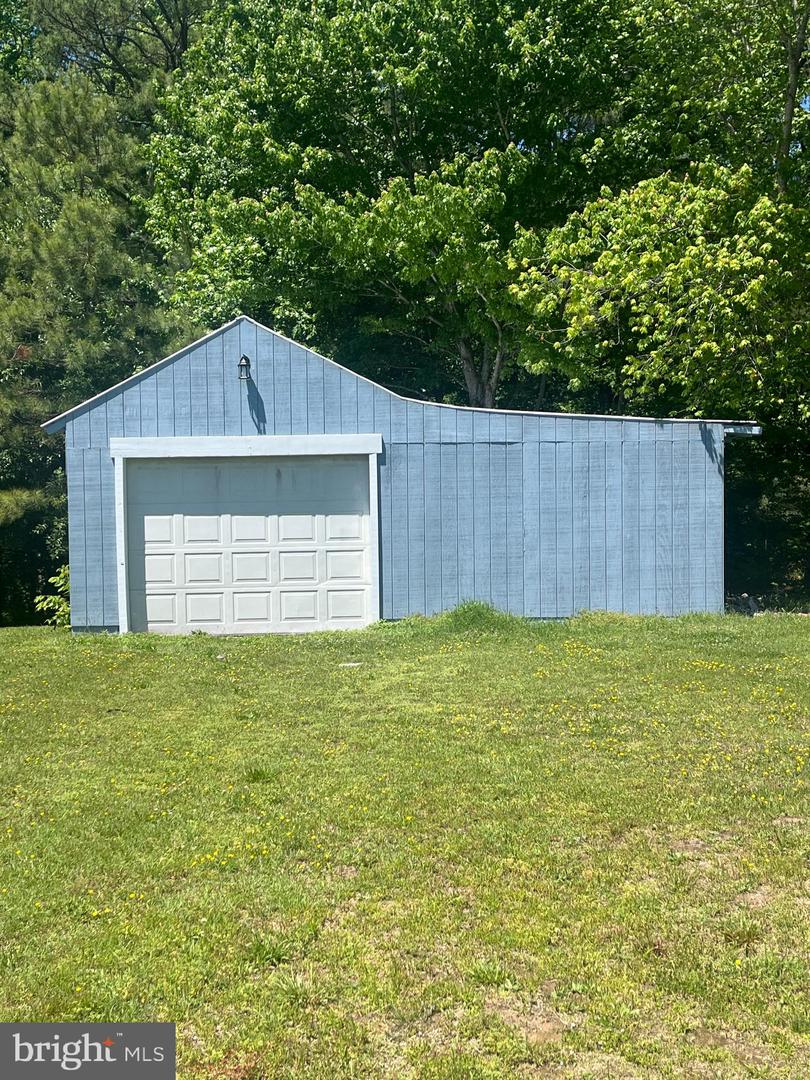 1807 CALVARY CHURCH RD, WARSAW, Virginia 22572, 3 Bedrooms Bedrooms, ,2 BathroomsBathrooms,Residential,For sale,1807 CALVARY CHURCH RD,VARV2000502 MLS # VARV2000502