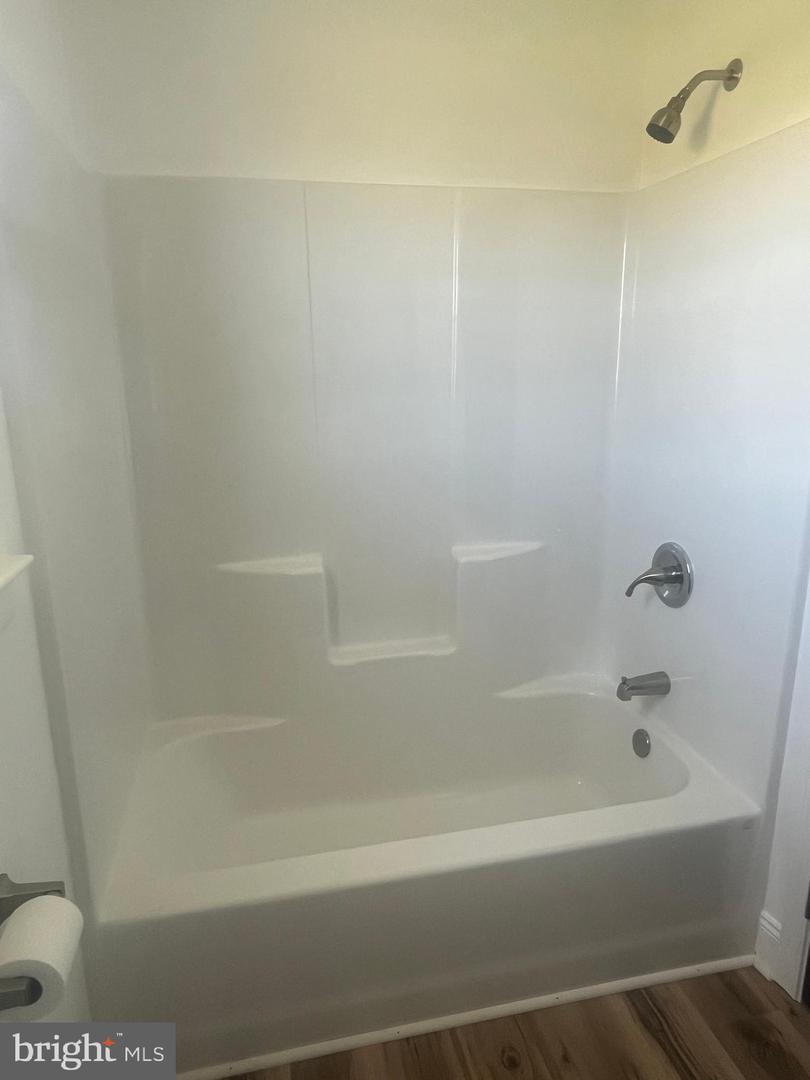 1807 CALVARY CHURCH RD, WARSAW, Virginia 22572, 3 Bedrooms Bedrooms, ,2 BathroomsBathrooms,Residential,For sale,1807 CALVARY CHURCH RD,VARV2000502 MLS # VARV2000502