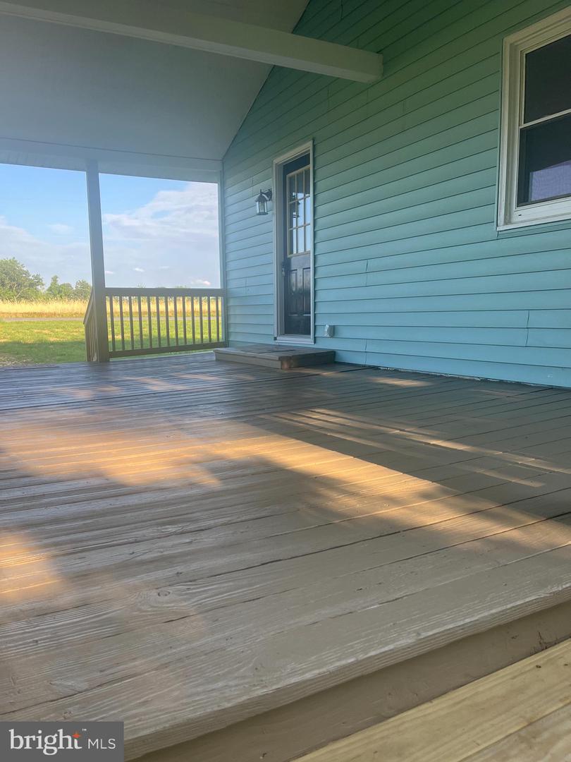 1807 CALVARY CHURCH RD, WARSAW, Virginia 22572, 3 Bedrooms Bedrooms, ,2 BathroomsBathrooms,Residential,For sale,1807 CALVARY CHURCH RD,VARV2000502 MLS # VARV2000502