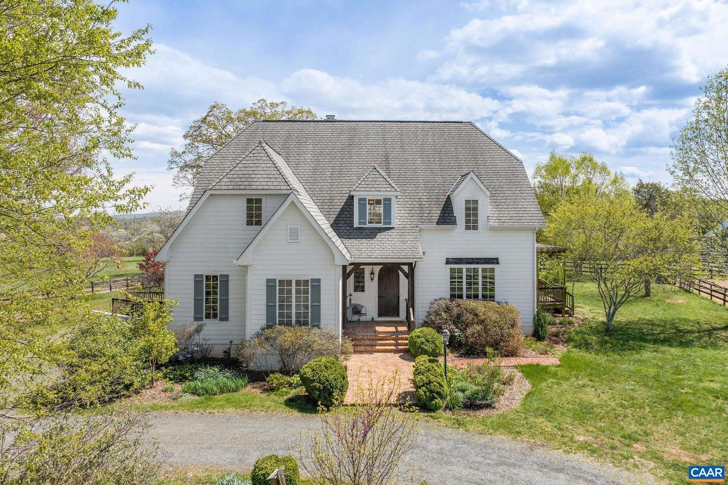 1074 SIMMONS GAP RD, DYKE, Virginia 22935, 4 Bedrooms Bedrooms, ,3 BathroomsBathrooms,Residential,For sale,1074 SIMMONS GAP RD,657379 MLS # 657379