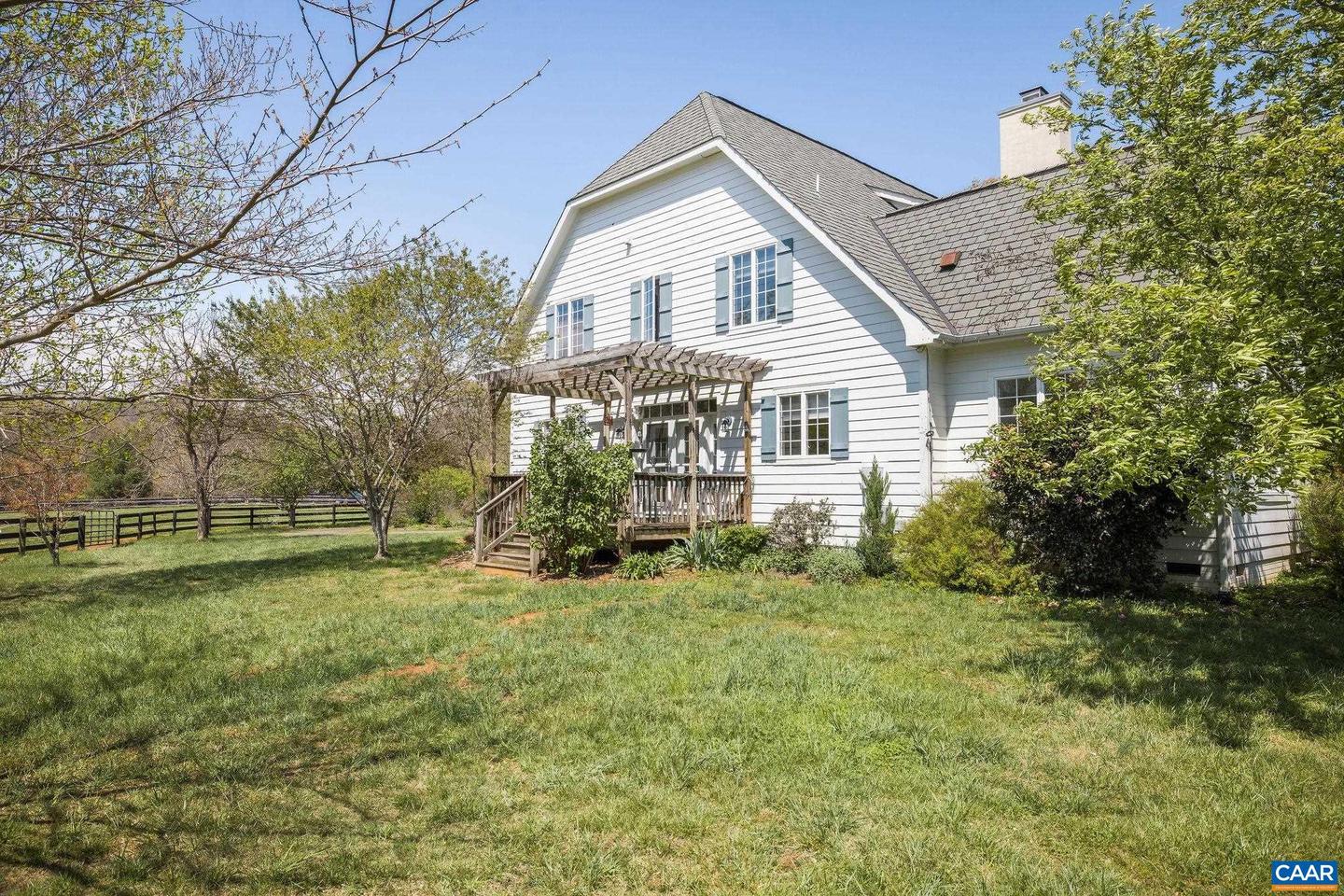 1074 SIMMONS GAP RD, DYKE, Virginia 22935, 4 Bedrooms Bedrooms, ,3 BathroomsBathrooms,Residential,For sale,1074 SIMMONS GAP RD,657379 MLS # 657379