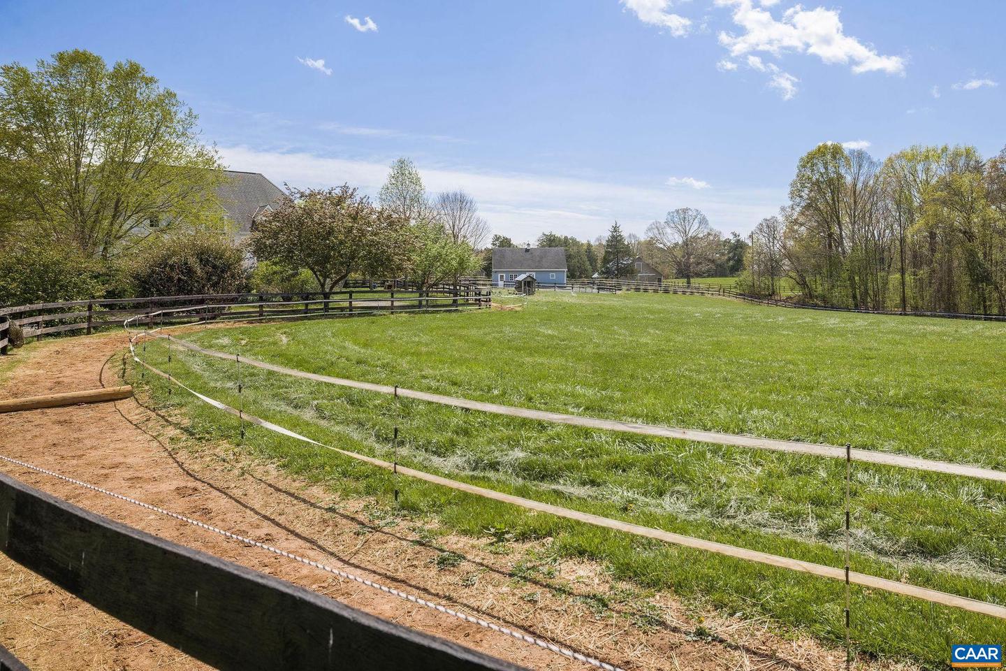 1074 SIMMONS GAP RD, DYKE, Virginia 22935, 4 Bedrooms Bedrooms, ,3 BathroomsBathrooms,Residential,For sale,1074 SIMMONS GAP RD,657379 MLS # 657379