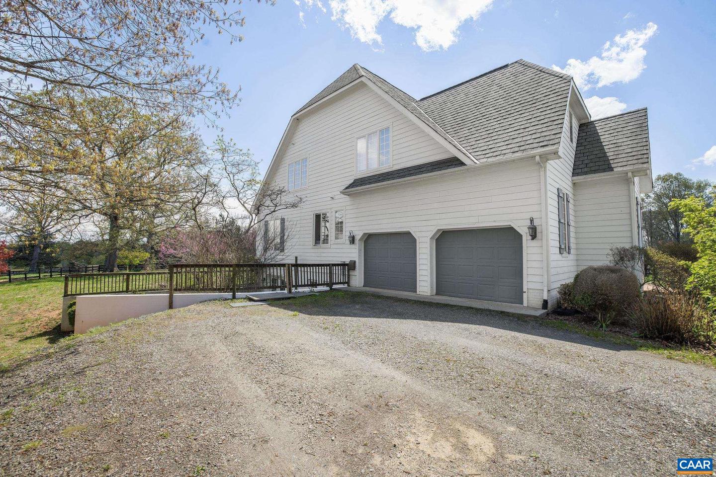 1074 SIMMONS GAP RD, DYKE, Virginia 22935, 4 Bedrooms Bedrooms, ,3 BathroomsBathrooms,Residential,For sale,1074 SIMMONS GAP RD,657379 MLS # 657379