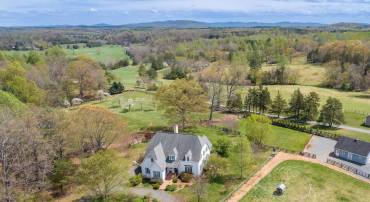1074 SIMMONS GAP RD, DYKE, Virginia 22935, 4 Bedrooms Bedrooms, ,3 BathroomsBathrooms,Residential,For sale,1074 SIMMONS GAP RD,657379 MLS # 657379