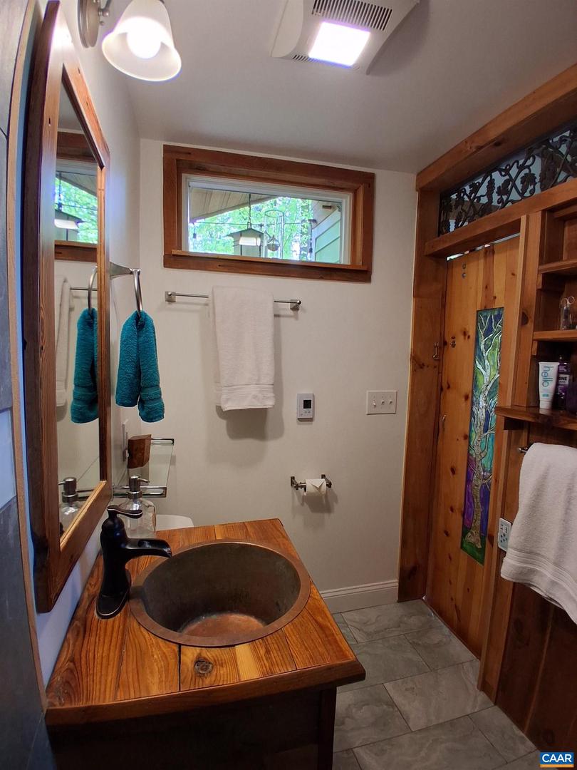 621 HARRIS RD, CHARLOTTESVILLE, Virginia 22902, 4 Bedrooms Bedrooms, ,4 BathroomsBathrooms,Residential,For sale,621 HARRIS RD,664329 MLS # 664329