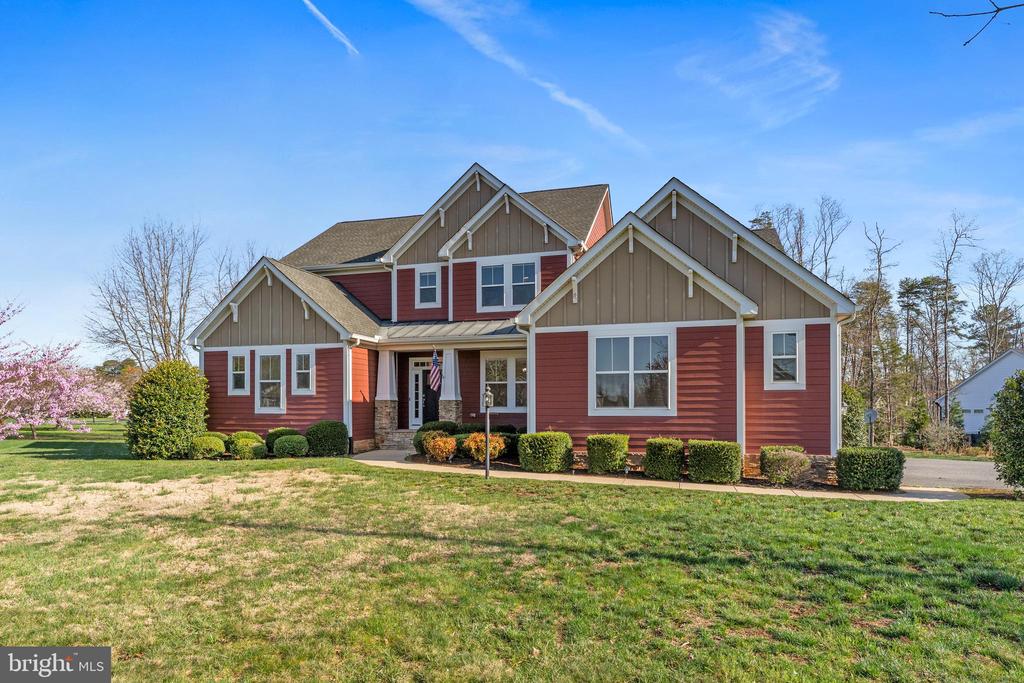 11423 BLUFFS RDG, SPOTSYLVANIA, Virginia 22551, 5 Bedrooms Bedrooms, ,4 BathroomsBathrooms,Residential,11423 BLUFFS RDG,VASP2031732 MLS # VASP2031732