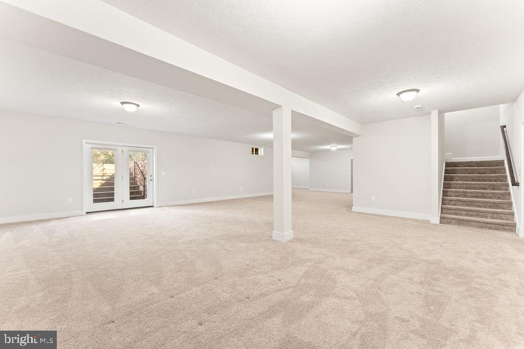 11423 BLUFFS RDG, SPOTSYLVANIA, Virginia 22551, 5 Bedrooms Bedrooms, ,4 BathroomsBathrooms,Residential,11423 BLUFFS RDG,VASP2031732 MLS # VASP2031732