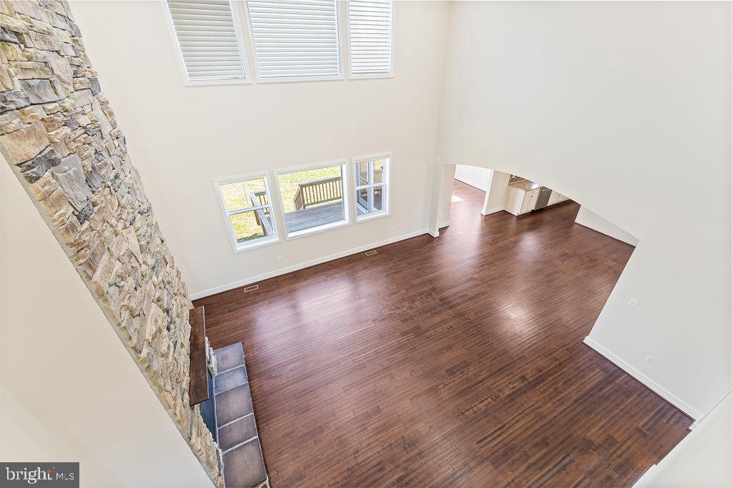 11423 BLUFFS RDG, SPOTSYLVANIA, Virginia 22551, 5 Bedrooms Bedrooms, ,4 BathroomsBathrooms,Residential,11423 BLUFFS RDG,VASP2031732 MLS # VASP2031732
