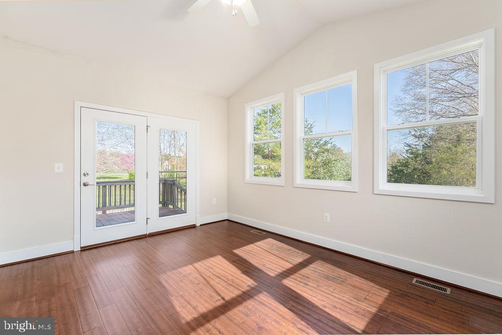 11423 BLUFFS RDG, SPOTSYLVANIA, Virginia 22551, 5 Bedrooms Bedrooms, ,4 BathroomsBathrooms,Residential,11423 BLUFFS RDG,VASP2031732 MLS # VASP2031732
