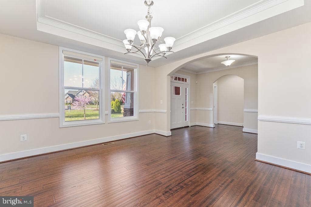 11423 BLUFFS RDG, SPOTSYLVANIA, Virginia 22551, 5 Bedrooms Bedrooms, ,4 BathroomsBathrooms,Residential,11423 BLUFFS RDG,VASP2031732 MLS # VASP2031732