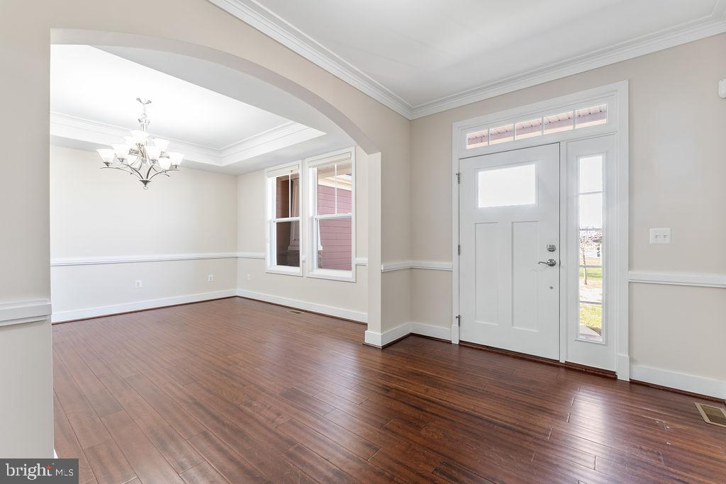 11423 BLUFFS RDG, SPOTSYLVANIA, Virginia 22551, 5 Bedrooms Bedrooms, ,4 BathroomsBathrooms,Residential,11423 BLUFFS RDG,VASP2031732 MLS # VASP2031732
