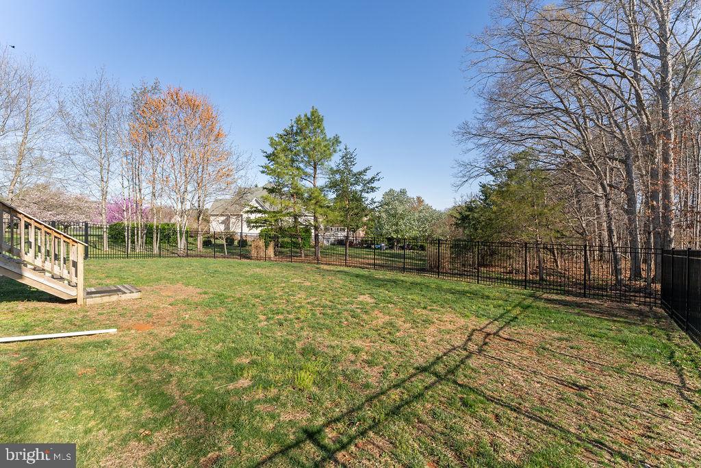 11423 BLUFFS RDG, SPOTSYLVANIA, Virginia 22551, 5 Bedrooms Bedrooms, ,4 BathroomsBathrooms,Residential,11423 BLUFFS RDG,VASP2031732 MLS # VASP2031732