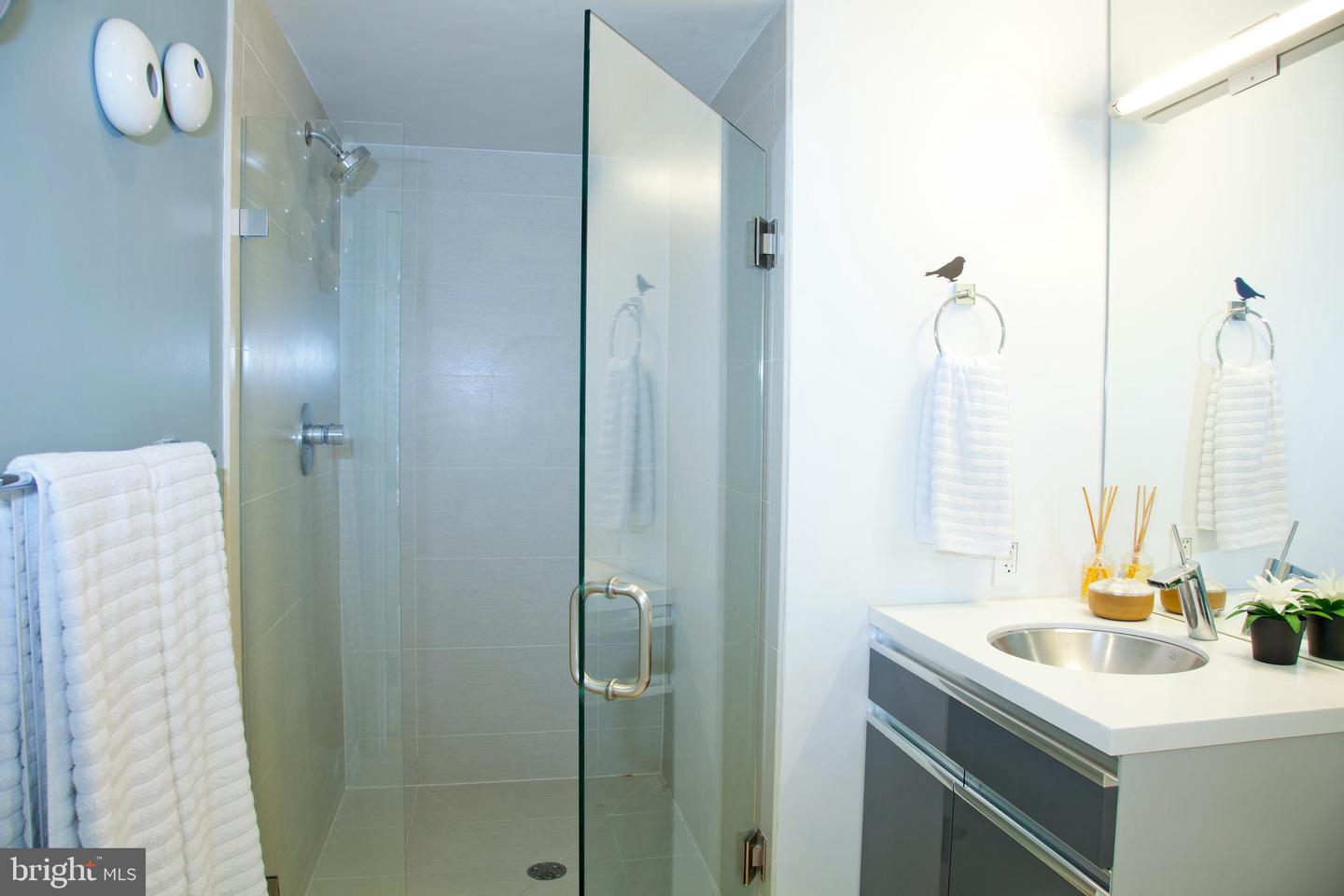 2250 11TH ST NW #304, WASHINGTON, District Of Columbia 20001, 1 Bedroom Bedrooms, ,1 BathroomBathrooms,Residential,For sale,2250 11TH ST NW #304,DCDC2184284 MLS # DCDC2184284