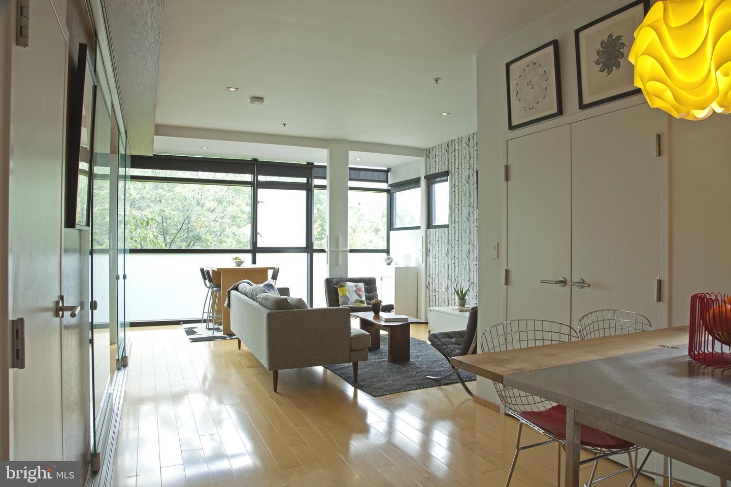2250 11TH ST NW #304, WASHINGTON, District Of Columbia 20001, 1 Bedroom Bedrooms, ,1 BathroomBathrooms,Residential,For sale,2250 11TH ST NW #304,DCDC2184284 MLS # DCDC2184284