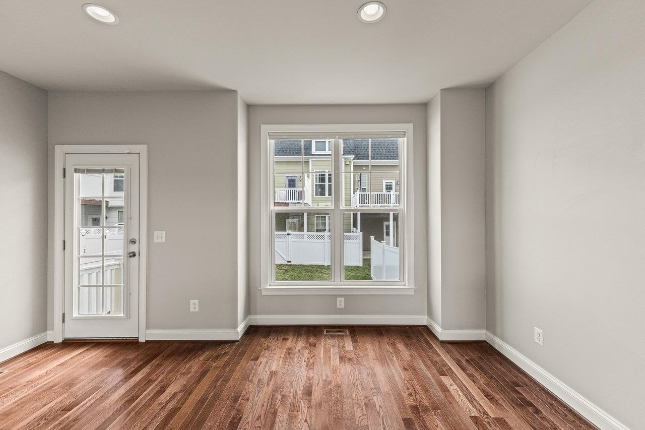 3215 CHARLESTON BLVD, ROCKINGHAM, Virginia 22801, 3 Bedrooms Bedrooms, ,2 BathroomsBathrooms,Residential,3215 CHARLESTON BLVD,664418 MLS # 664418