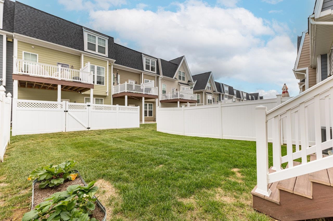 3215 CHARLESTON BLVD, ROCKINGHAM, Virginia 22801, 3 Bedrooms Bedrooms, ,2 BathroomsBathrooms,Residential,3215 CHARLESTON BLVD,664418 MLS # 664418