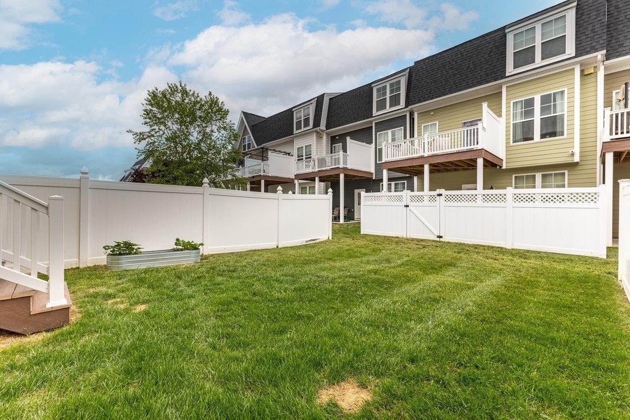 3215 CHARLESTON BLVD, ROCKINGHAM, Virginia 22801, 3 Bedrooms Bedrooms, ,2 BathroomsBathrooms,Residential,3215 CHARLESTON BLVD,664418 MLS # 664418