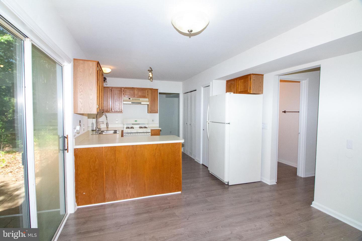 5903 VISTA CT, FREDERICKSBURG, Virginia 22407, 3 Bedrooms Bedrooms, 9 Rooms Rooms,2 BathroomsBathrooms,Residential,For sale,5903 VISTA CT,VASP2032444 MLS # VASP2032444