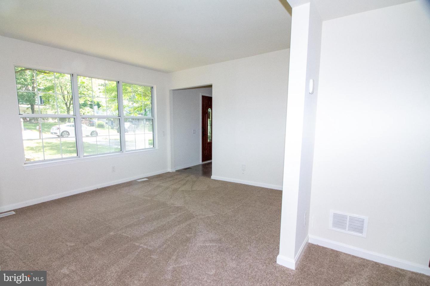 5903 VISTA CT, FREDERICKSBURG, Virginia 22407, 3 Bedrooms Bedrooms, 9 Rooms Rooms,2 BathroomsBathrooms,Residential,For sale,5903 VISTA CT,VASP2032444 MLS # VASP2032444