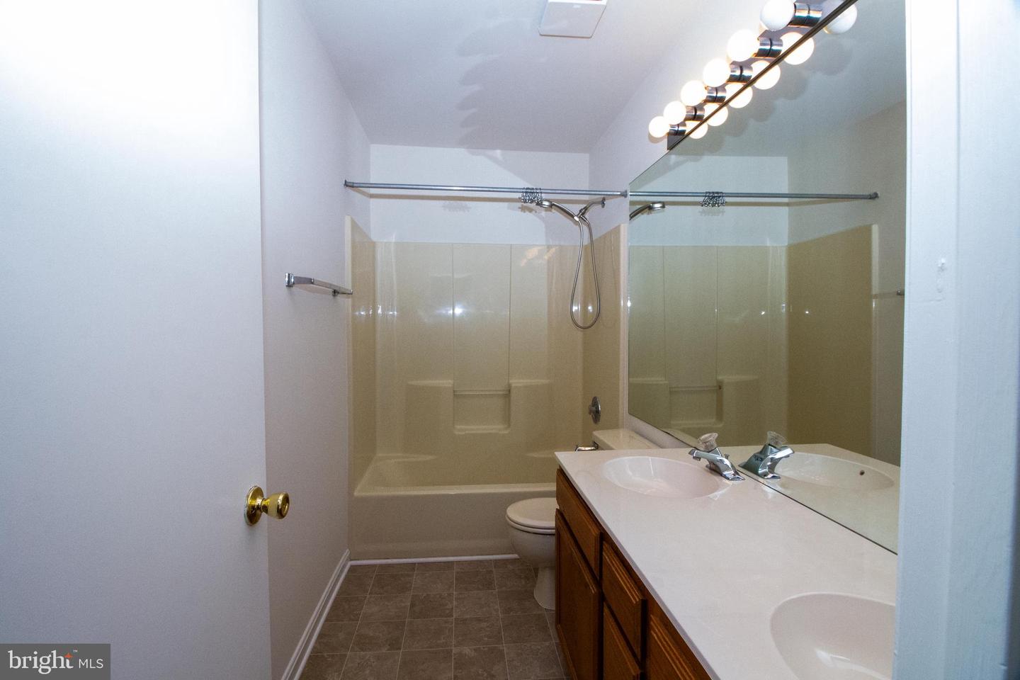 5903 VISTA CT, FREDERICKSBURG, Virginia 22407, 3 Bedrooms Bedrooms, 9 Rooms Rooms,2 BathroomsBathrooms,Residential,For sale,5903 VISTA CT,VASP2032444 MLS # VASP2032444