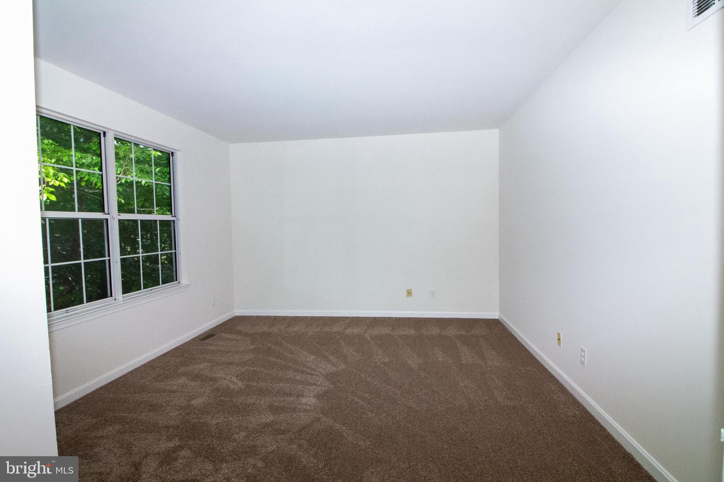 5903 VISTA CT, FREDERICKSBURG, Virginia 22407, 3 Bedrooms Bedrooms, 9 Rooms Rooms,2 BathroomsBathrooms,Residential,For sale,5903 VISTA CT,VASP2032444 MLS # VASP2032444