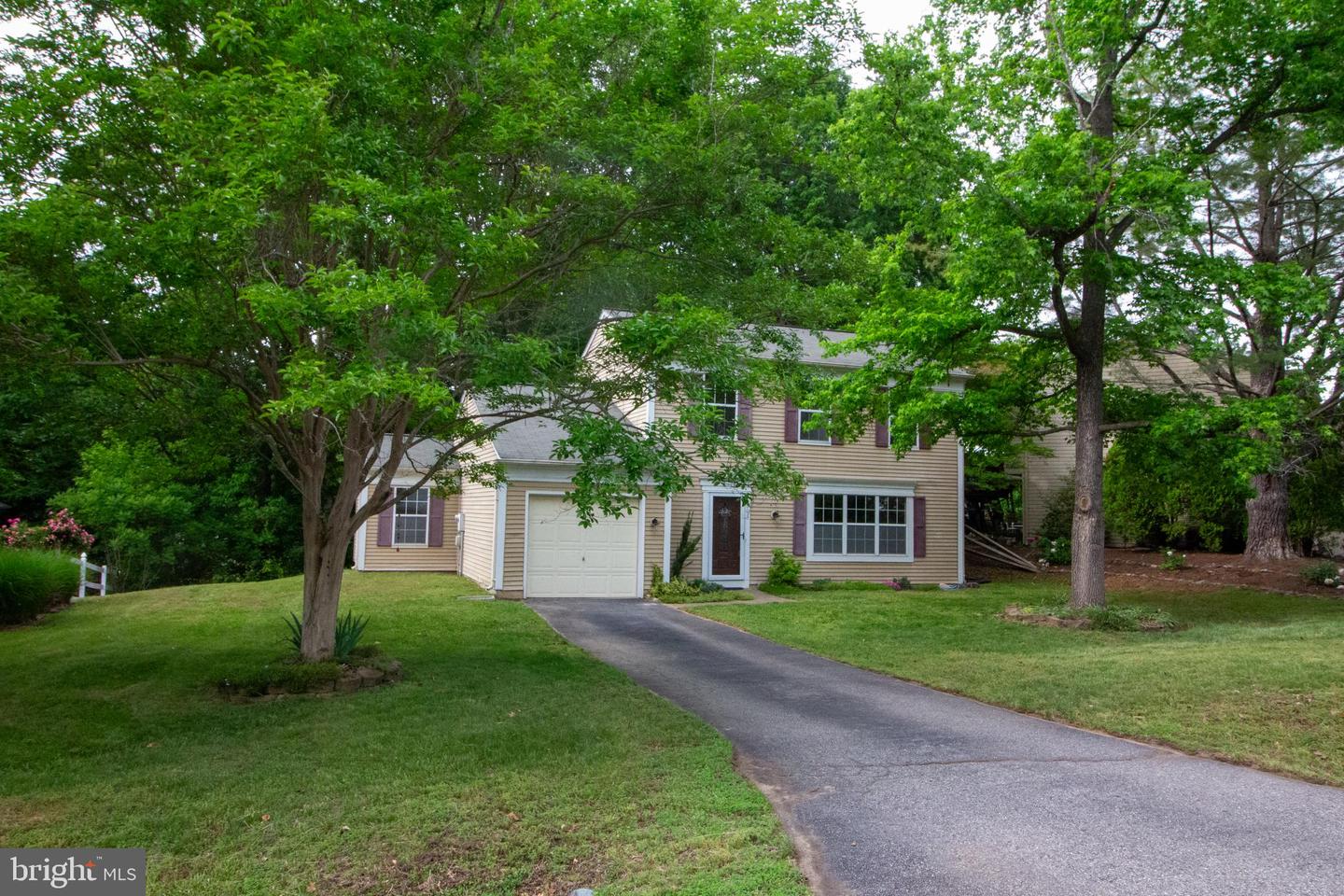 5903 VISTA CT, FREDERICKSBURG, Virginia 22407, 3 Bedrooms Bedrooms, 9 Rooms Rooms,2 BathroomsBathrooms,Residential,For sale,5903 VISTA CT,VASP2032444 MLS # VASP2032444