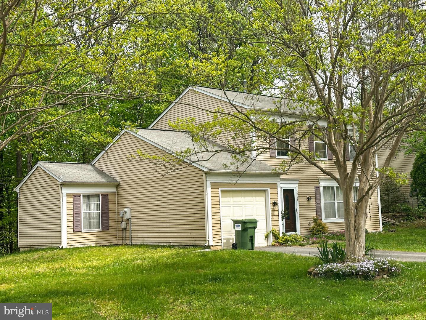 5903 VISTA CT, FREDERICKSBURG, Virginia 22407, 3 Bedrooms Bedrooms, 9 Rooms Rooms,2 BathroomsBathrooms,Residential,For sale,5903 VISTA CT,VASP2032444 MLS # VASP2032444