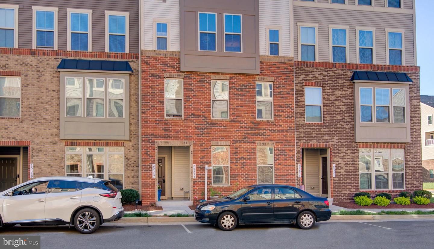 25337 CRESTED IRIS TER, ALDIE, Virginia 20105, 3 Bedrooms Bedrooms, ,2 BathroomsBathrooms,Residential,For sale,25337 CRESTED IRIS TER,VALO2094494 MLS # VALO2094494