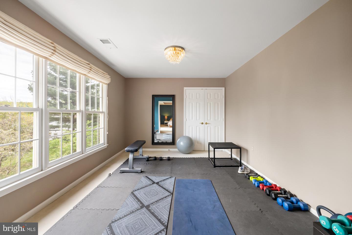 2728 MCKINLEY ST NW, WASHINGTON, District Of Columbia 20015, 5 Bedrooms Bedrooms, ,4 BathroomsBathrooms,Residential,For sale,2728 MCKINLEY ST NW,DCDC2196810 MLS # DCDC2196810