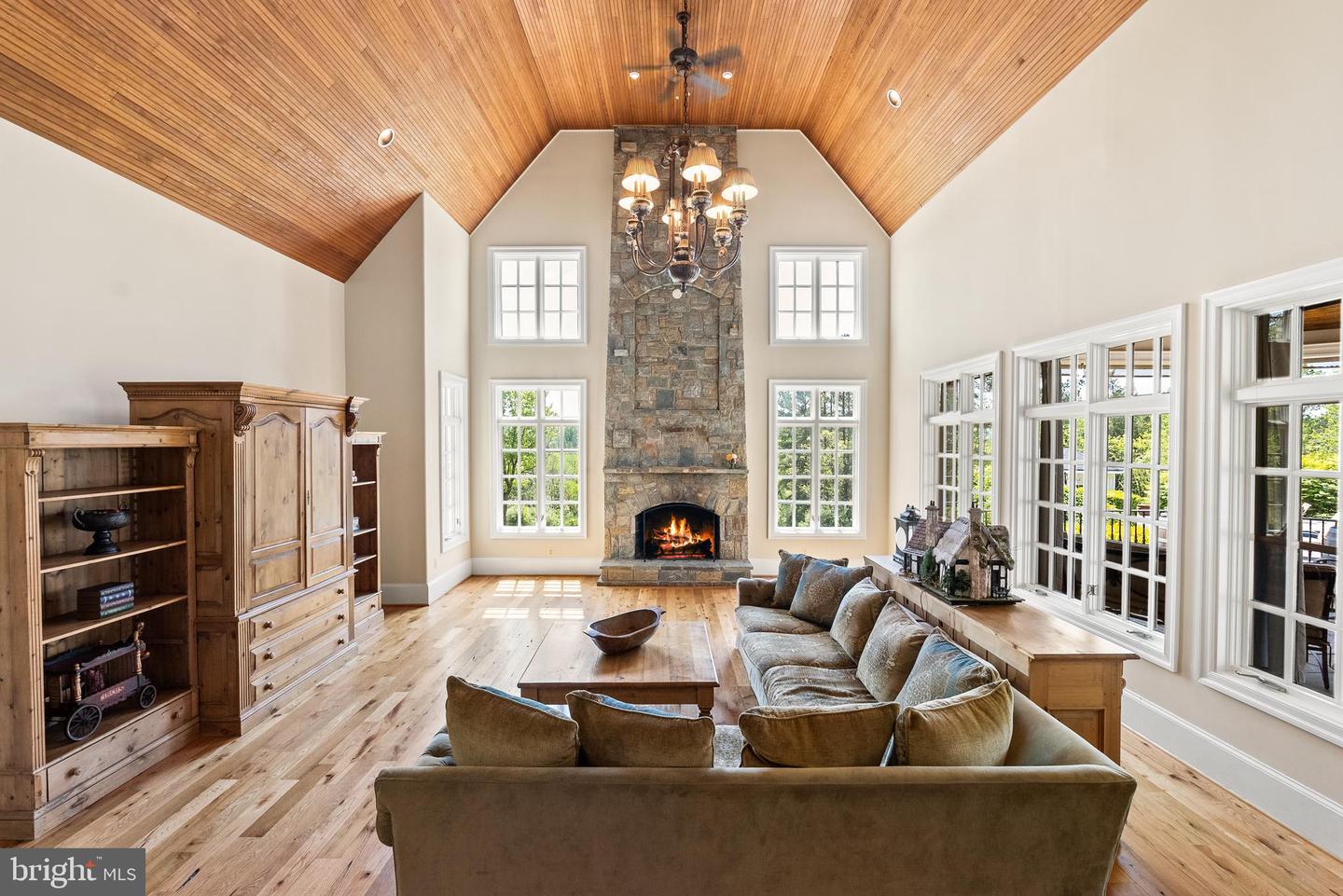 38793 CHELTEN LN, MIDDLEBURG, Virginia 20117, 5 Bedrooms Bedrooms, ,8 BathroomsBathrooms,Residential,For sale,38793 CHELTEN LN,VALO2094274 MLS # VALO2094274