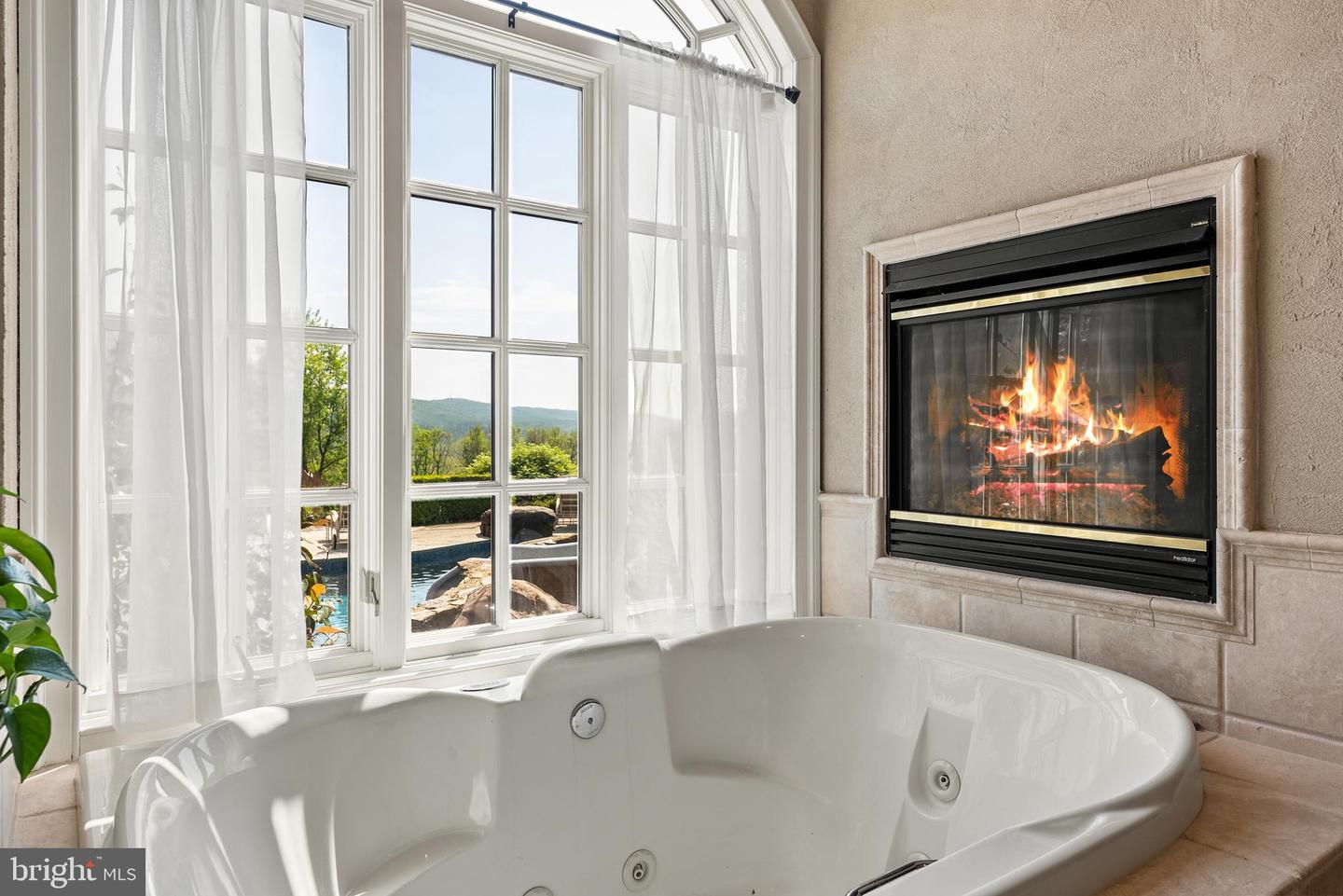 38793 CHELTEN LN, MIDDLEBURG, Virginia 20117, 5 Bedrooms Bedrooms, ,8 BathroomsBathrooms,Residential,For sale,38793 CHELTEN LN,VALO2094274 MLS # VALO2094274