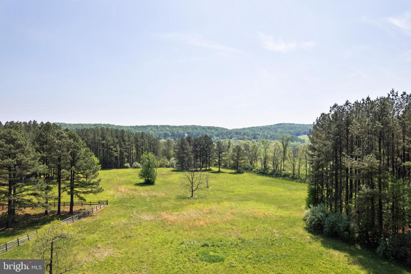 38793 CHELTEN LN, MIDDLEBURG, Virginia 20117, 5 Bedrooms Bedrooms, ,8 BathroomsBathrooms,Residential,For sale,38793 CHELTEN LN,VALO2094274 MLS # VALO2094274
