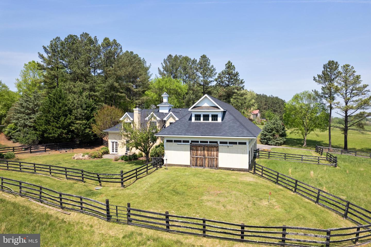 38793 CHELTEN LN, MIDDLEBURG, Virginia 20117, 5 Bedrooms Bedrooms, ,8 BathroomsBathrooms,Residential,For sale,38793 CHELTEN LN,VALO2094274 MLS # VALO2094274