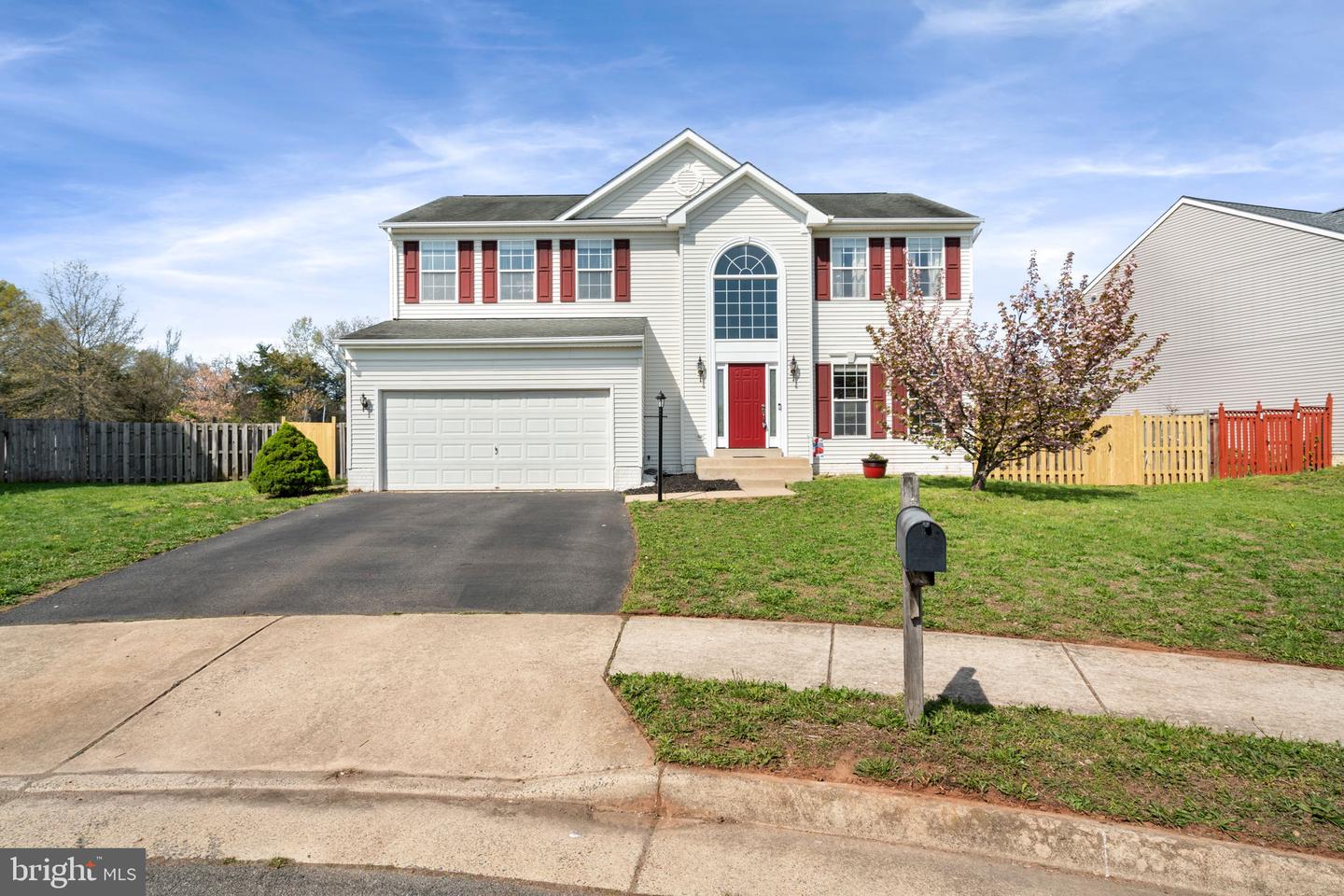 10820 LORD CHANCELLOR LN, BEALETON, Virginia 22712, 5 Bedrooms Bedrooms, ,3 BathroomsBathrooms,Residential,For sale,10820 LORD CHANCELLOR LN,VAFQ2016326 MLS # VAFQ2016326
