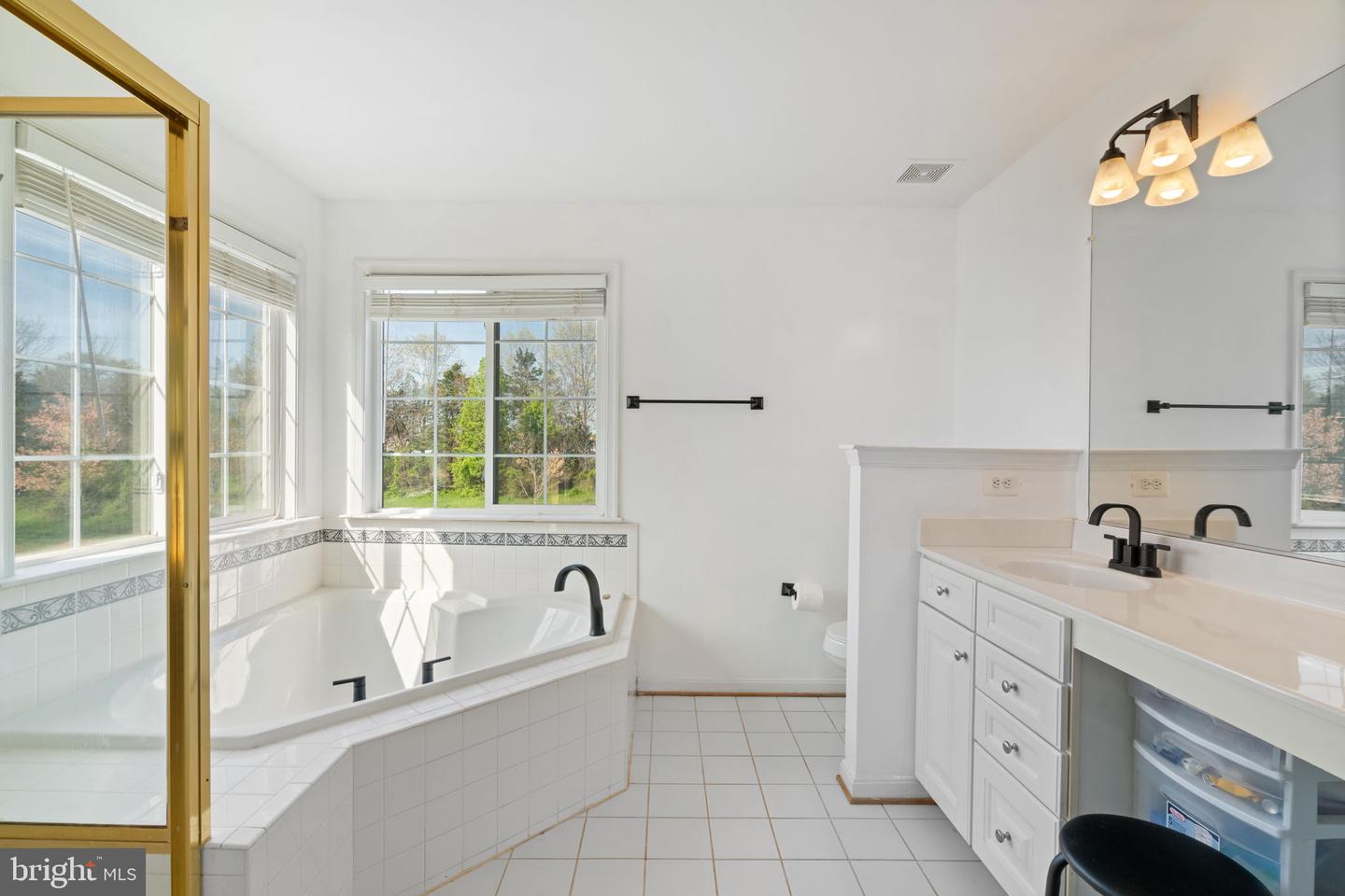 10820 LORD CHANCELLOR LN, BEALETON, Virginia 22712, 5 Bedrooms Bedrooms, ,3 BathroomsBathrooms,Residential,For sale,10820 LORD CHANCELLOR LN,VAFQ2016326 MLS # VAFQ2016326